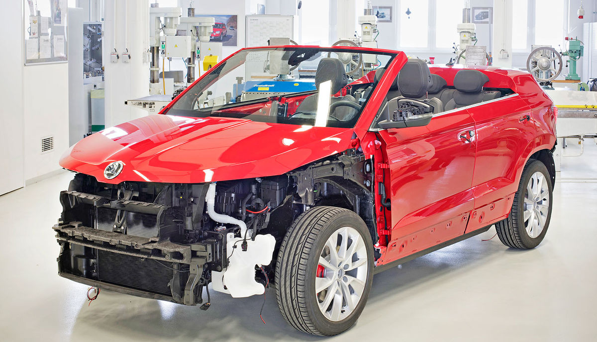 Karoq Cabriolet je zatiaľ vo fáze úprav....