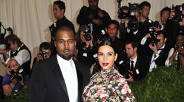 Kim Kardashian a Ray j plný sex video