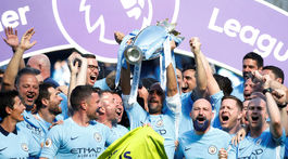 Chelsea v šlágri zdolala Liverpool, Arsenal rozstrieľal Burnley