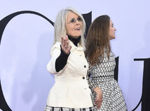 Zomrela oscarová herečka Diane Keatonová,...