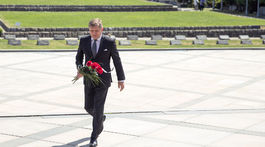 Smer sa nezúčastní na protiruskom besnení, povedal Fico vo videu a skritizoval Dzurindu