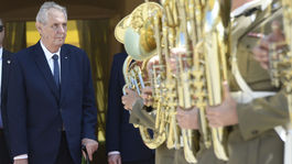 Zeman navštívil Bielovežský prales, podporil Varšavu v spore s EÚ