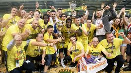 Po siedmich rokoch. Levice oslavujú majstrovský titul