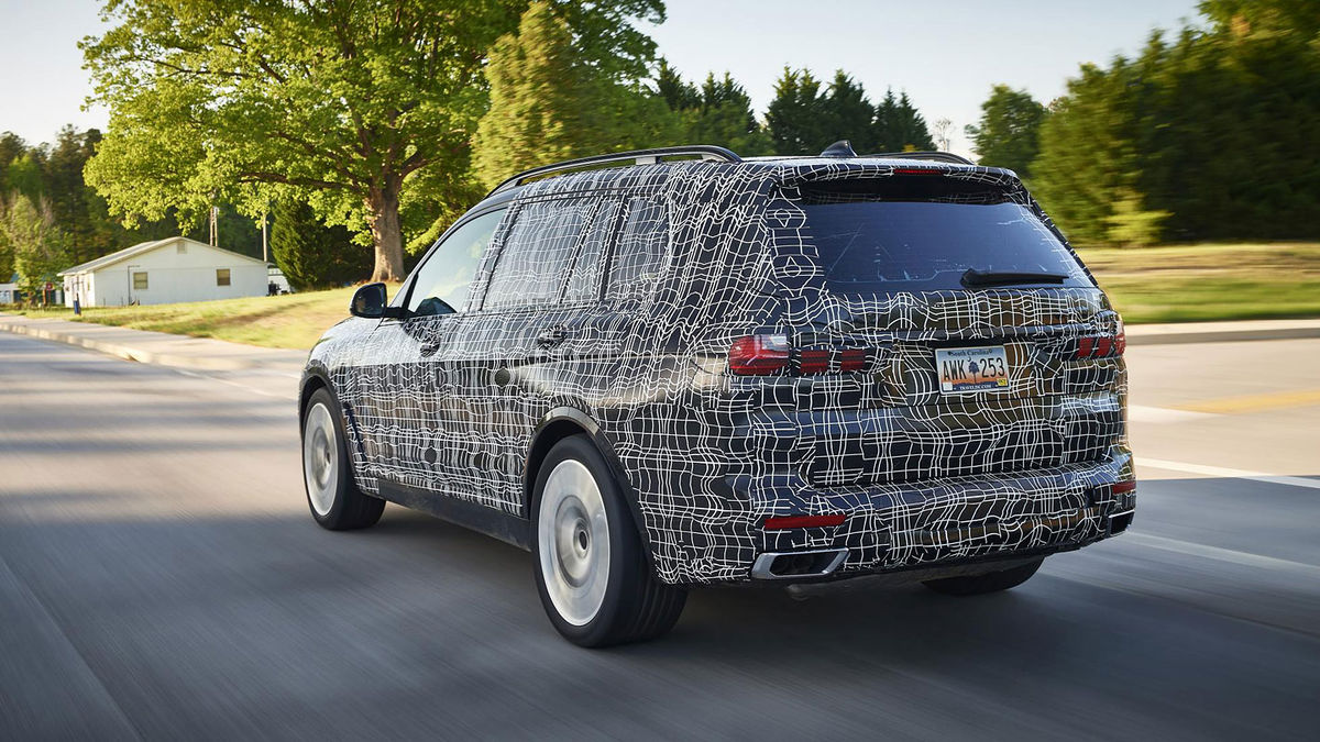 Všetky verzie dostanú pohon oboch náprav xDrive...