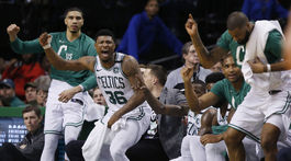 Boston zahanbil Cleveland. Len jedna prehra, nič sa nedeje, vraví James