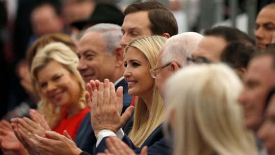 Izraelský premiér Benjamin Netanjahu (druhý...