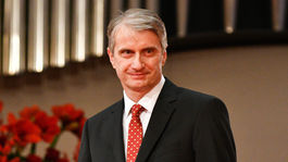O prezidentské kreslo sa bude uchádzať vedec Robert Mistrík