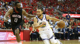 Šampióni padli v Houstone. Súper nám nakopal zadky, priznal tréner