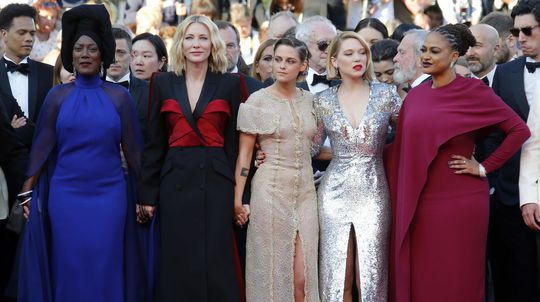 Zľava:  Khadja Nin, Cate Blanchett, Kristen...