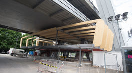 Pre kritizovanú výstavbu pod Mostom SNP padlo trestné oznámenie