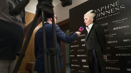 Daphne Guinness poskytla počas návštevy Bratislavy pár rozhovorov. 