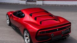 Ferrari-SP38-2018-1024-04