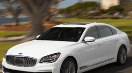 Kia-K900-2019-1024-04