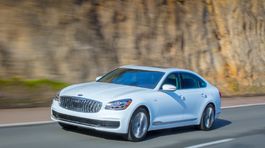 Kia-K900-2019-1024-06