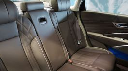 Kia-K900-2019-1024-12