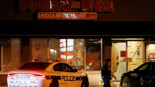 V reštaurácii pri kanadskom Toronte vybuchla bomba, zranila 15 ľudí