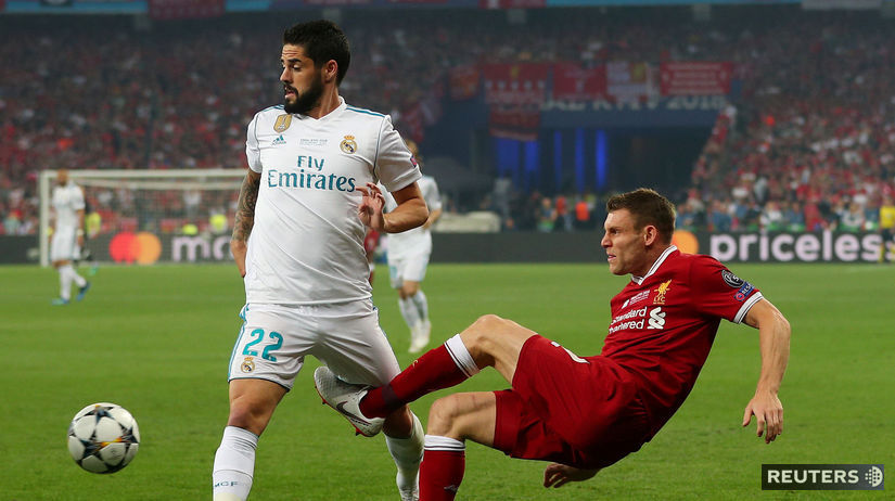 Isco z Realu Madrid (vľavo) a James Milner...