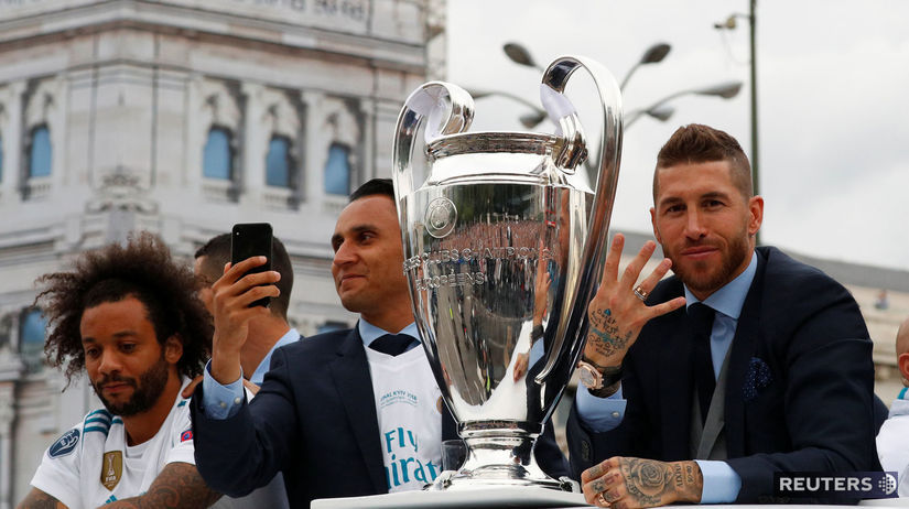 Futbalisti Realu oslavovali v Madride rekordný...