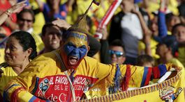 APTOPIX Colombia Soccer Wcup fanúšik