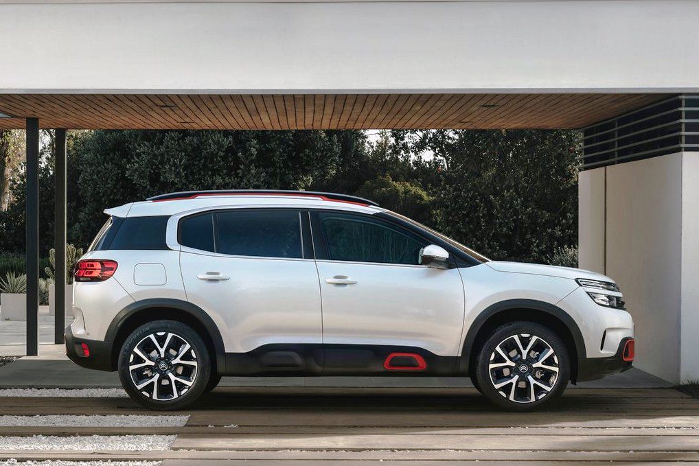 Na dĺžku má C5 Aircross 4 500 mm, čím stojí...