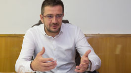 Farmári sú znechutení. Budúcnosť vidia v mixe veľkých a malých