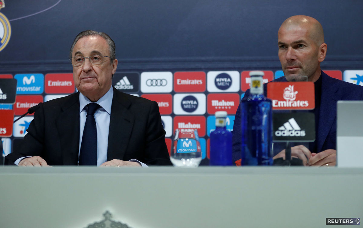 Prezident Realu Madrid Florentino Perez a kouč...