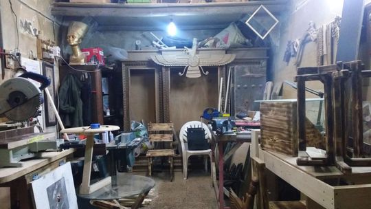 Faravahar v jednej z dielní starého bazáru.