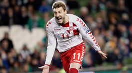 Smútok v Dánsku. Bendtner si nestihol doliečiť zranenie, na MS bude chýbať