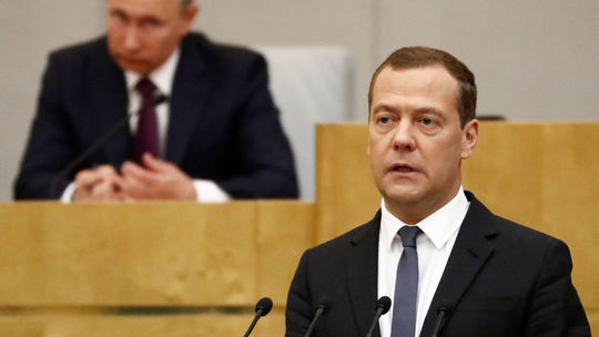 Medvedev: Apokalypsa sa blíži. Máme právo na vojnu proti všetkým krajinám NATO
