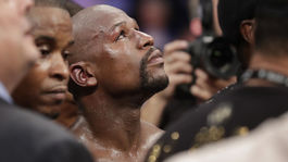 FOTO: Ronaldo a Messi nemajú na Mayweathera. Ani dokopy