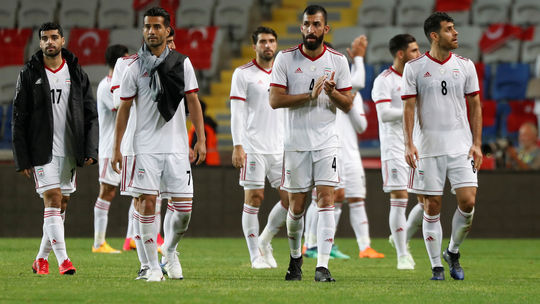 Rusi blúznia o tom, že by mohli nahradiť Irán na MS vo futbale. Ak sa Peržania nedostavia na americkú pôdu, môžu vraj čeliť sankciám