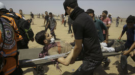 Protiizraelské protesty v Gaze si vyžiadali štyroch mŕtvych a 600 zranených