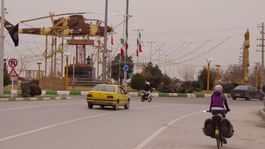 Irán očami cyklocestovateľa, Oliver a Janka - cycle2inspire