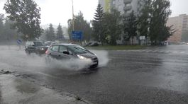 Žilinský kraj zasiahli intenzívne búrky, najkritickejšia situácia je v Párnici