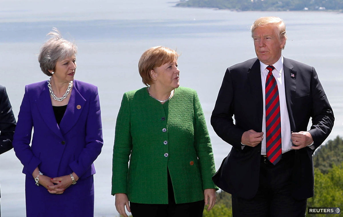 Britská premiérka Theresa Mayová, nemecká...