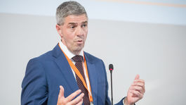 Most-Híd súhlasí s právom na odpoveď pre politikov, ale nechce ho na komentáre