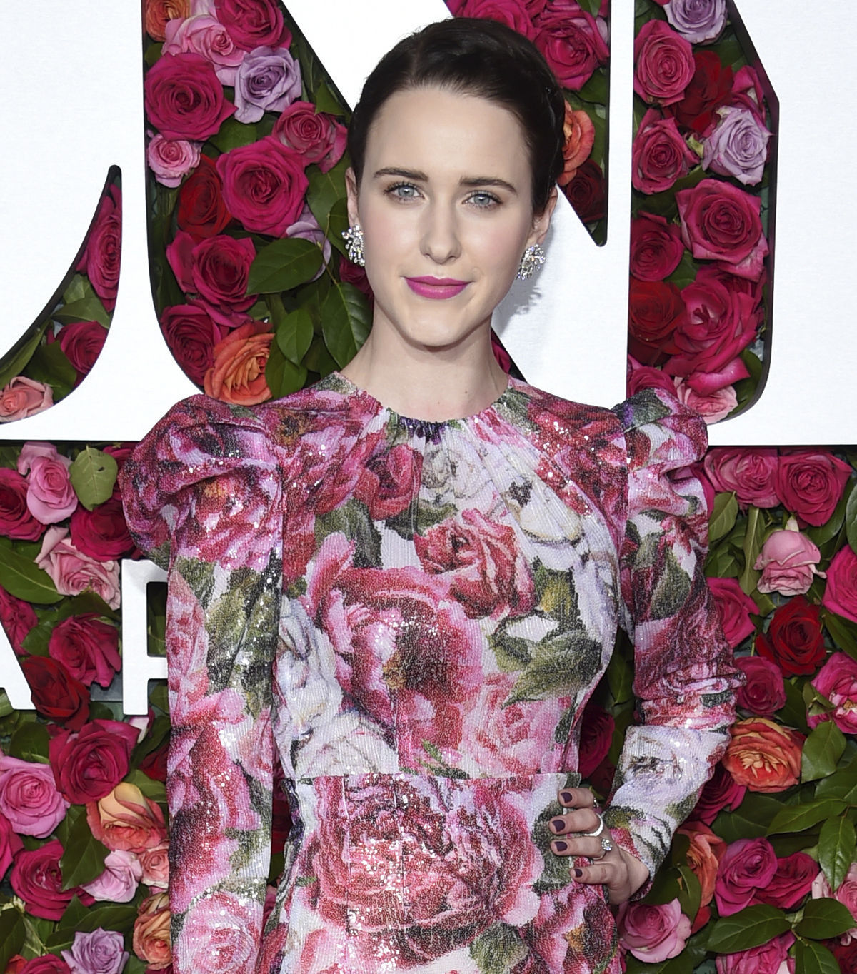 Herečka Rachel Brosnahan na vyhlásení cien Tony.