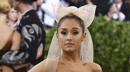 Zásnuby Biebera aj Ariany Grande: Stojí vari za nimi manažér?!