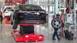 Dávid poráža Goliáša. Tesla má hodnotu cez 100 miliárd doárov. Viac ako celý koncern VW!