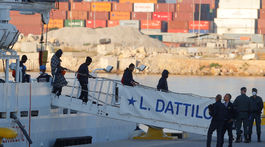 Blúdiaci migranti dostali šancu v Španielsku