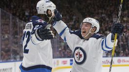 Daňo sa vracia do Winnipegu, ktorý ho hneď poslal na farmu