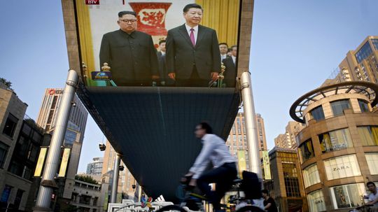 Si Ťin-pching si pozval Kima do Pekingu, vyzval ho k plneniu dohôd