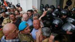 V Kyjeve protestovali baníci a vojnoví veteráni, vypukli násilnosti