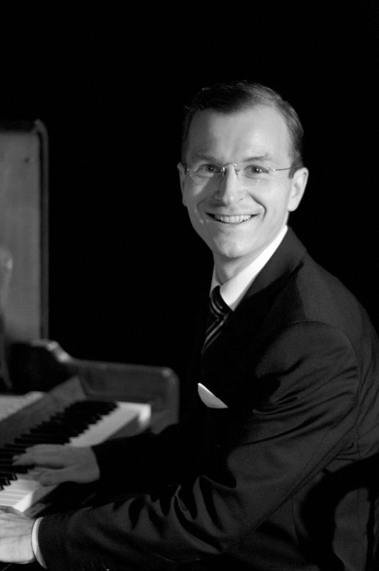 Na festivale sa v premiére na organe predstaví...