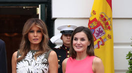 Melania Trump (vľavo) a španielska kráľovná Letizia 
