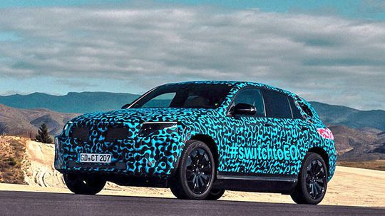 Mercedes-Benz EQC - prototypy 2018