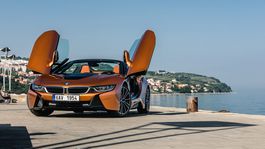 Prvá jazda: BMW i8 Roadster – nekonečný štýl na leto