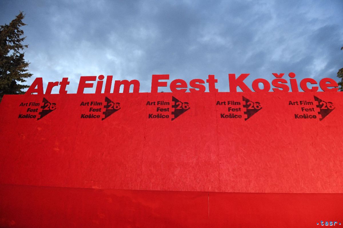 Záverečným ceremoniálom v košickej Kunsthalle...