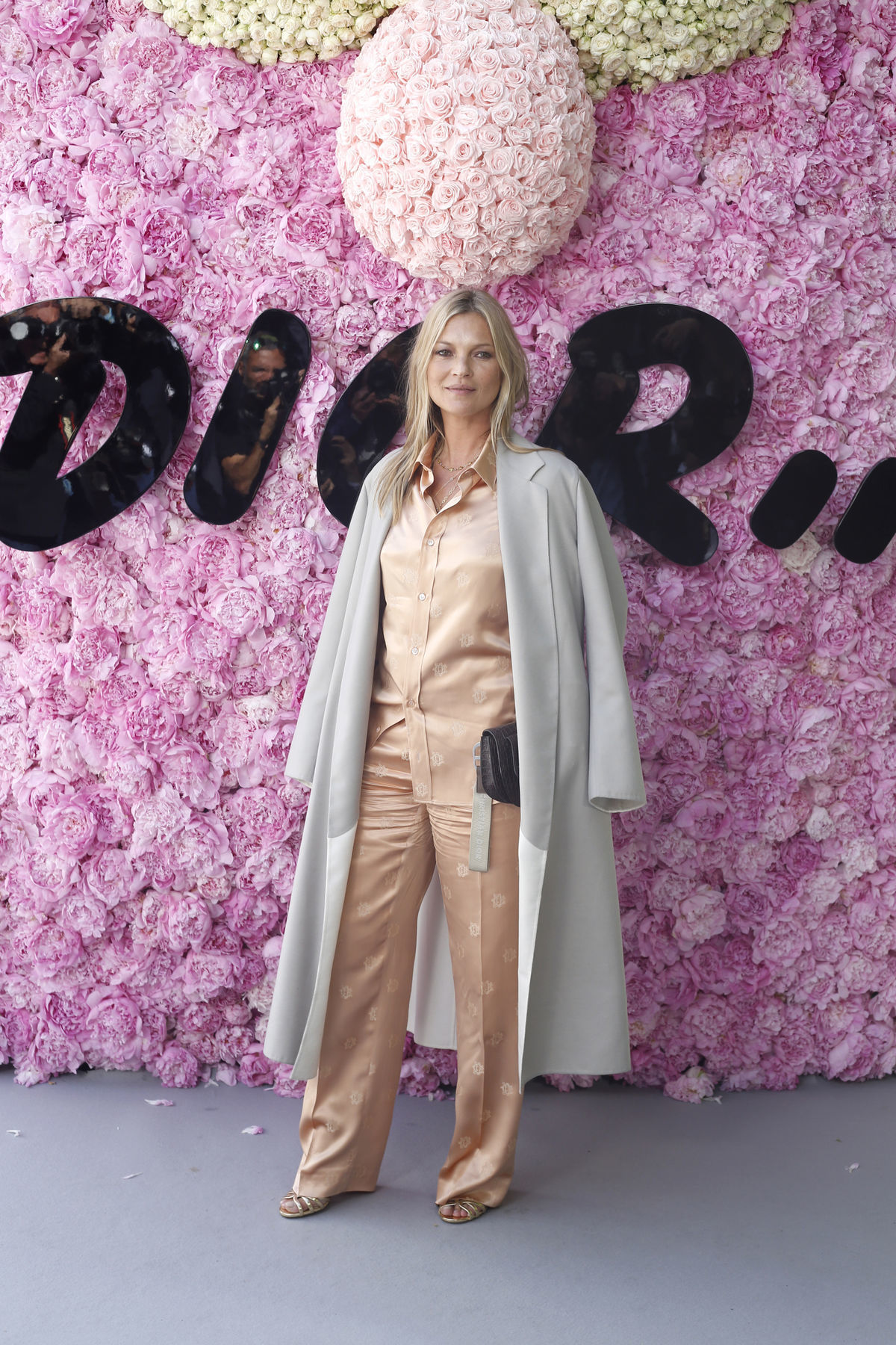 Modelka Kate Moss pózuje spoločne pred...
