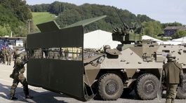 Stovky rakúskych policajtov a vojakov cvičili na hranici odvrátenie prípadnej migračnej vlny